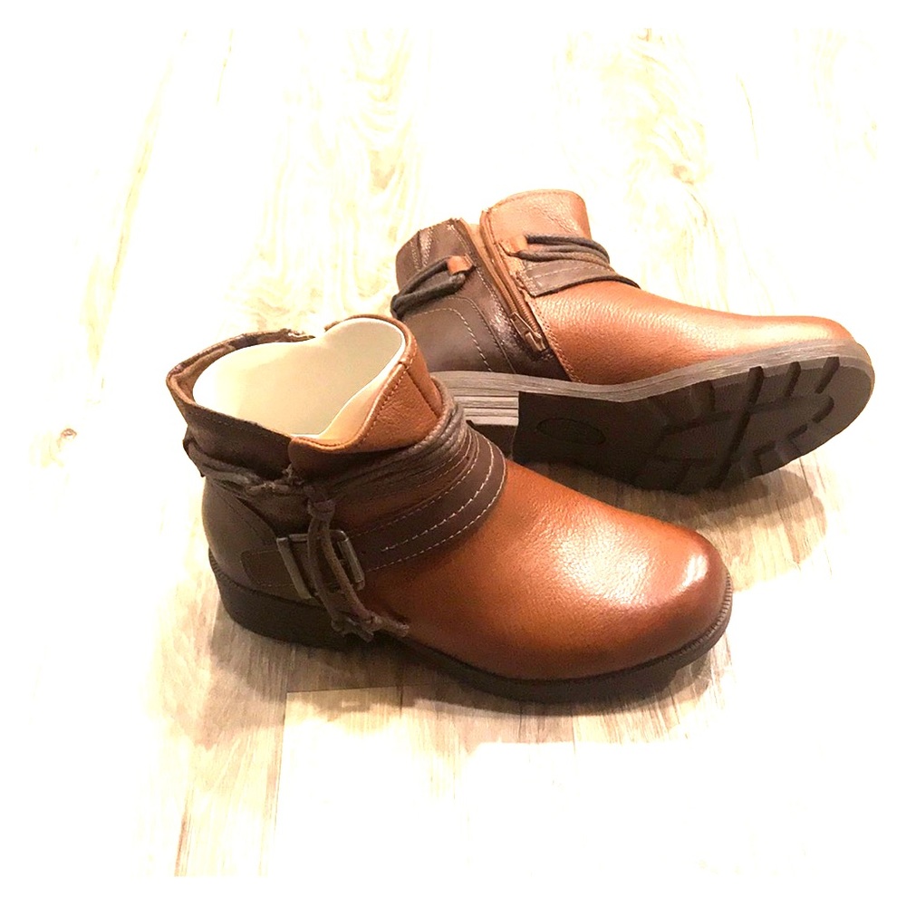 Earth Origins Randi Radley Almond Brown Boots
